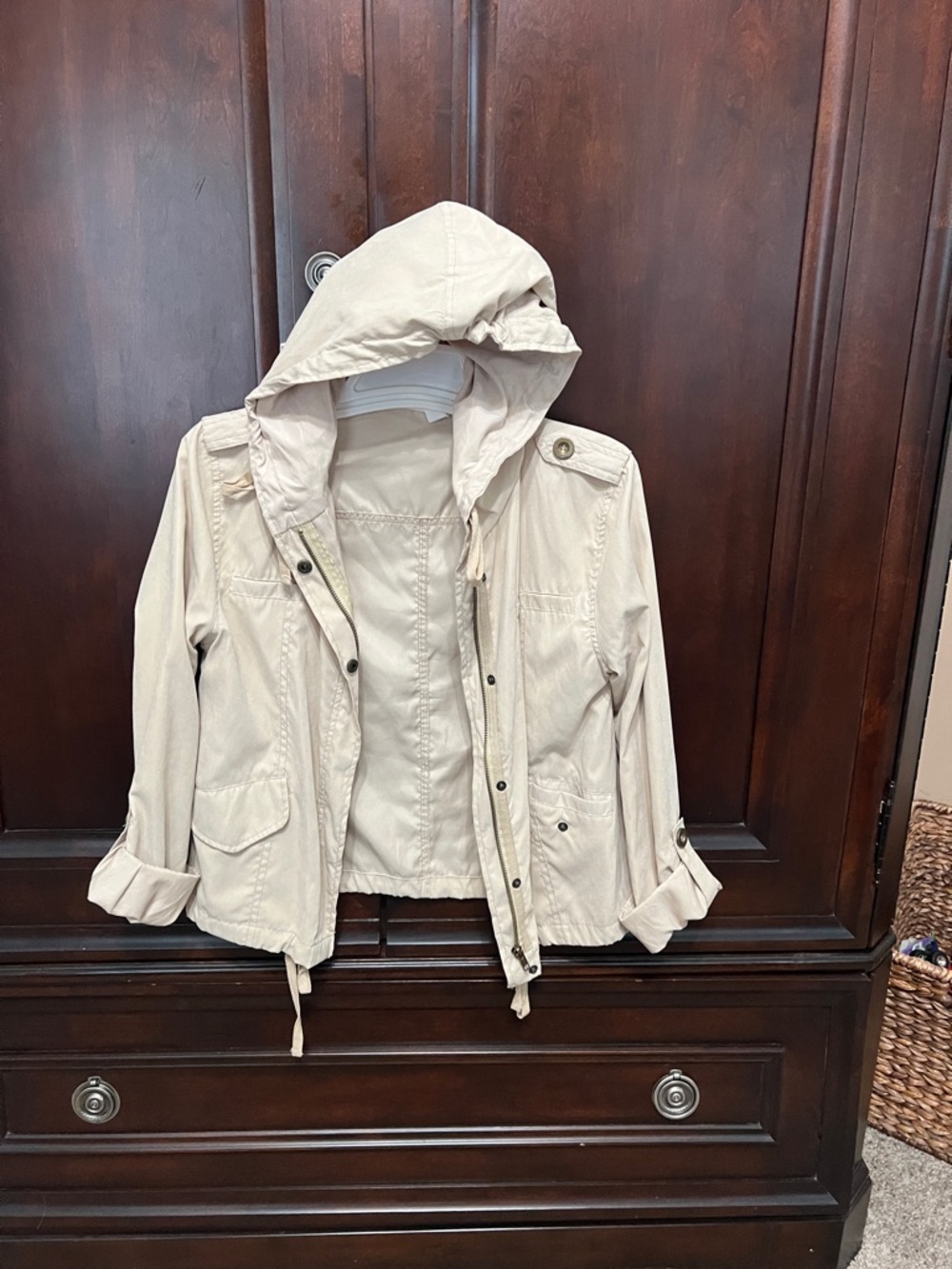 Women’s Hooded Utility Jacket in Light Beige